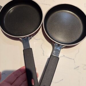 ☀️🌴2 Mini Frying Pans - Set of 2